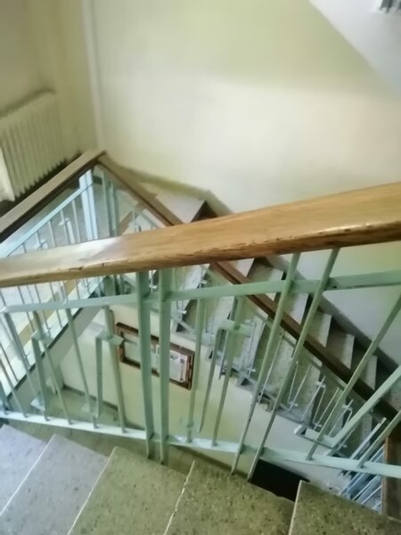 Brancoveanu, Budimex, la 2 statii de M2 Brancoveanu.